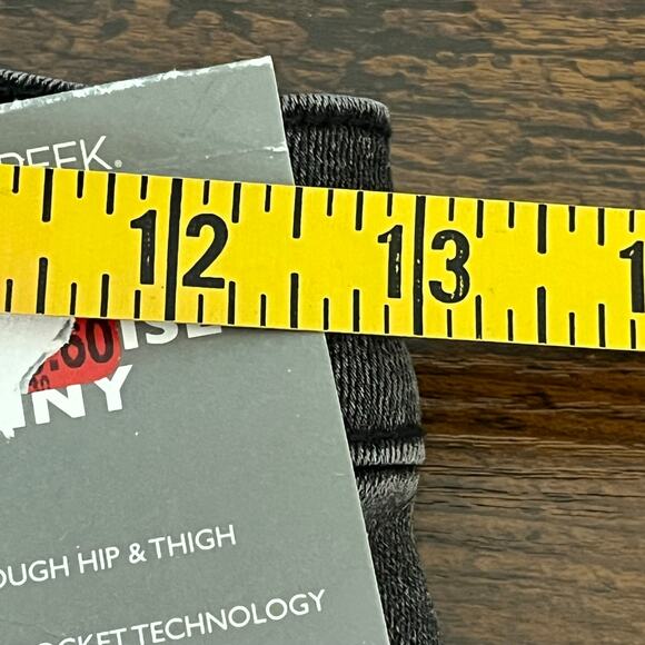 NWT Falls Creek Black Denim High Rise Skinny Stretch Jeans Size 4 - Picture 8 of 10